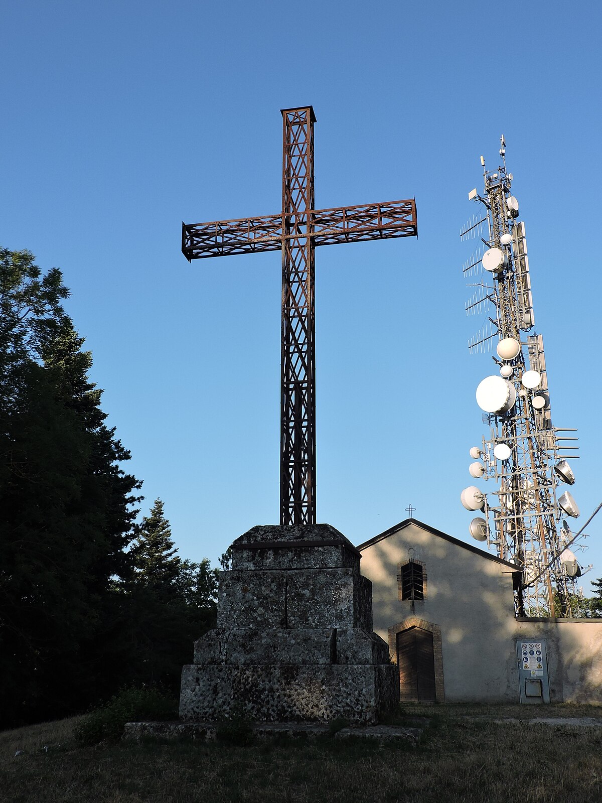 Antica Passeggiata e Festa Santi Pietro E Paolo